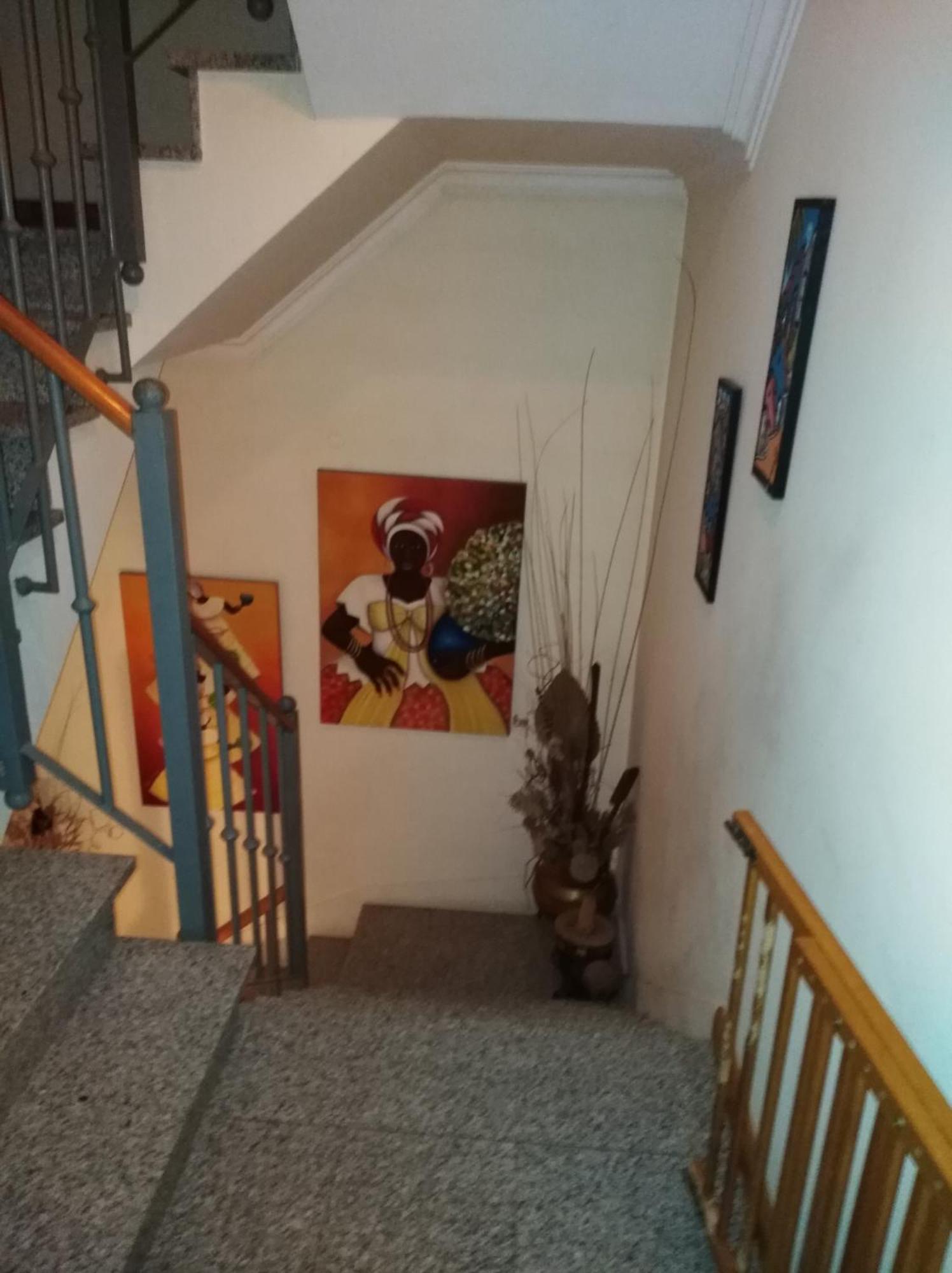 Global Guest Homestay *